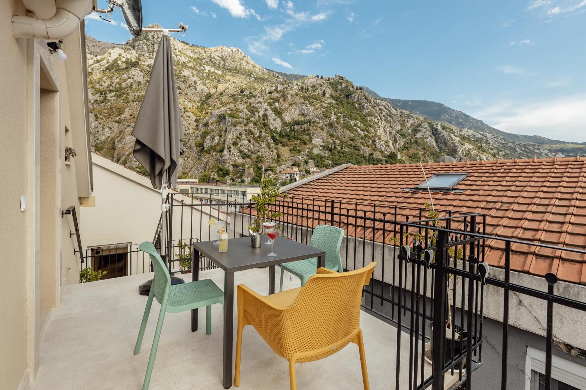 Kotor Central Point Extérieur photo