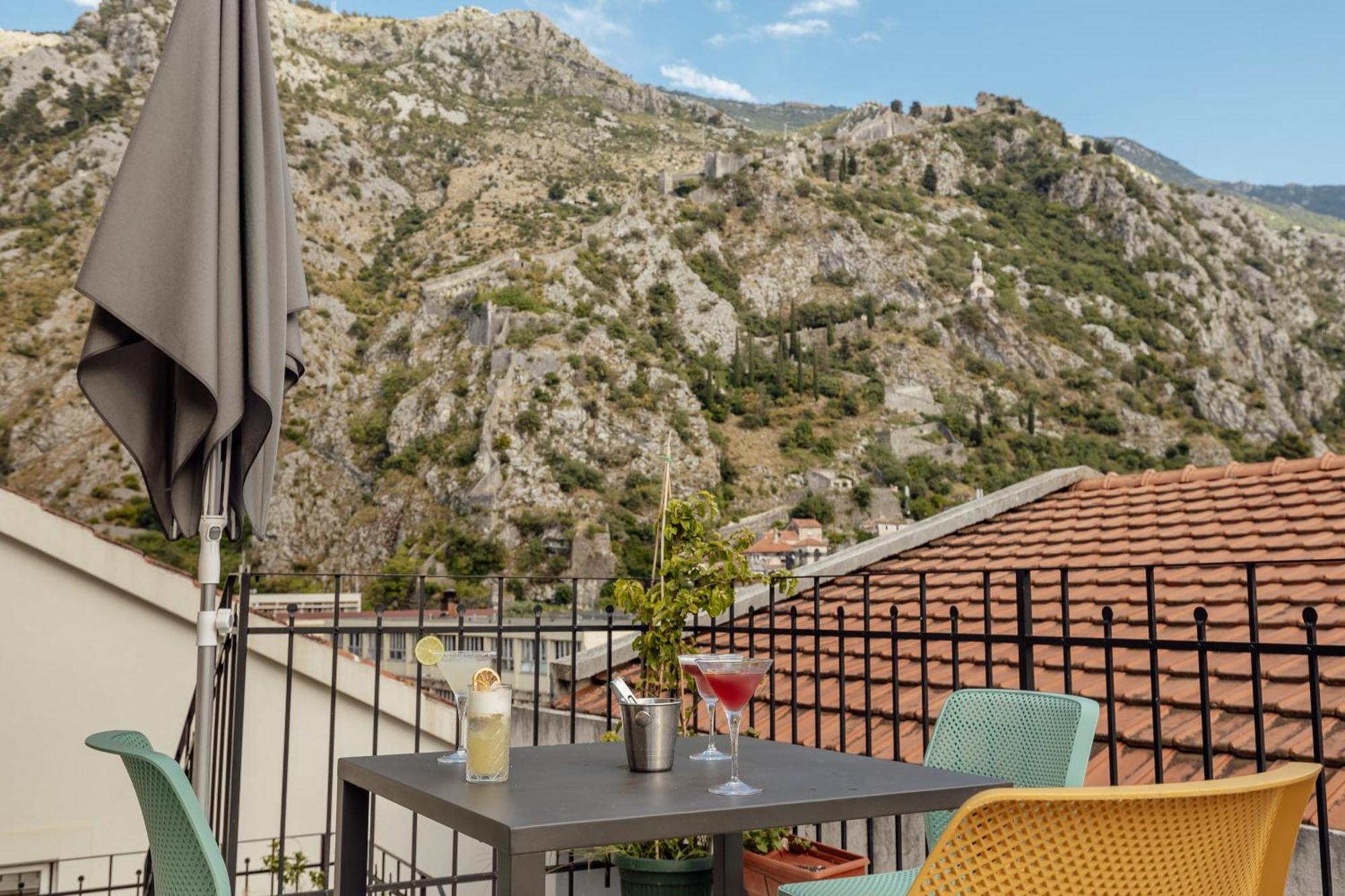 Kotor Central Point Extérieur photo